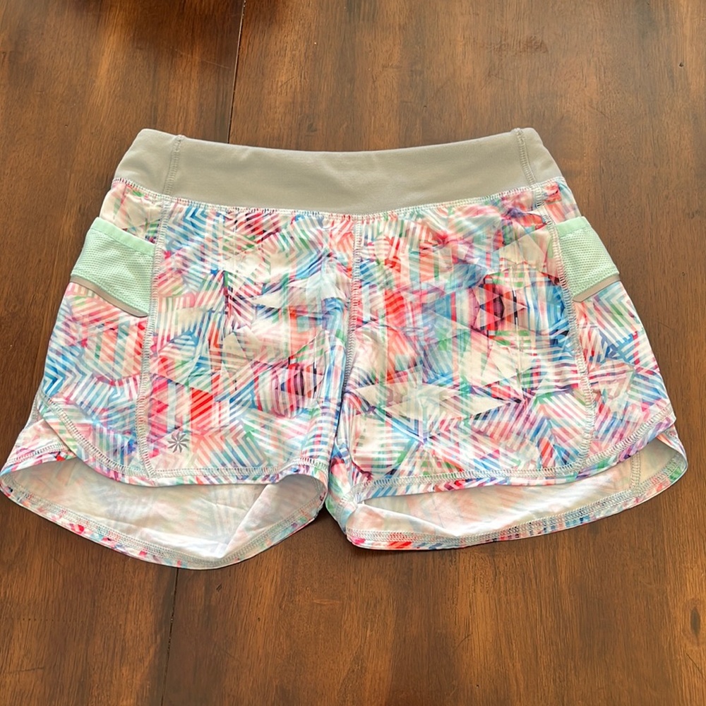 Athleta Girls shorts size XL/14.